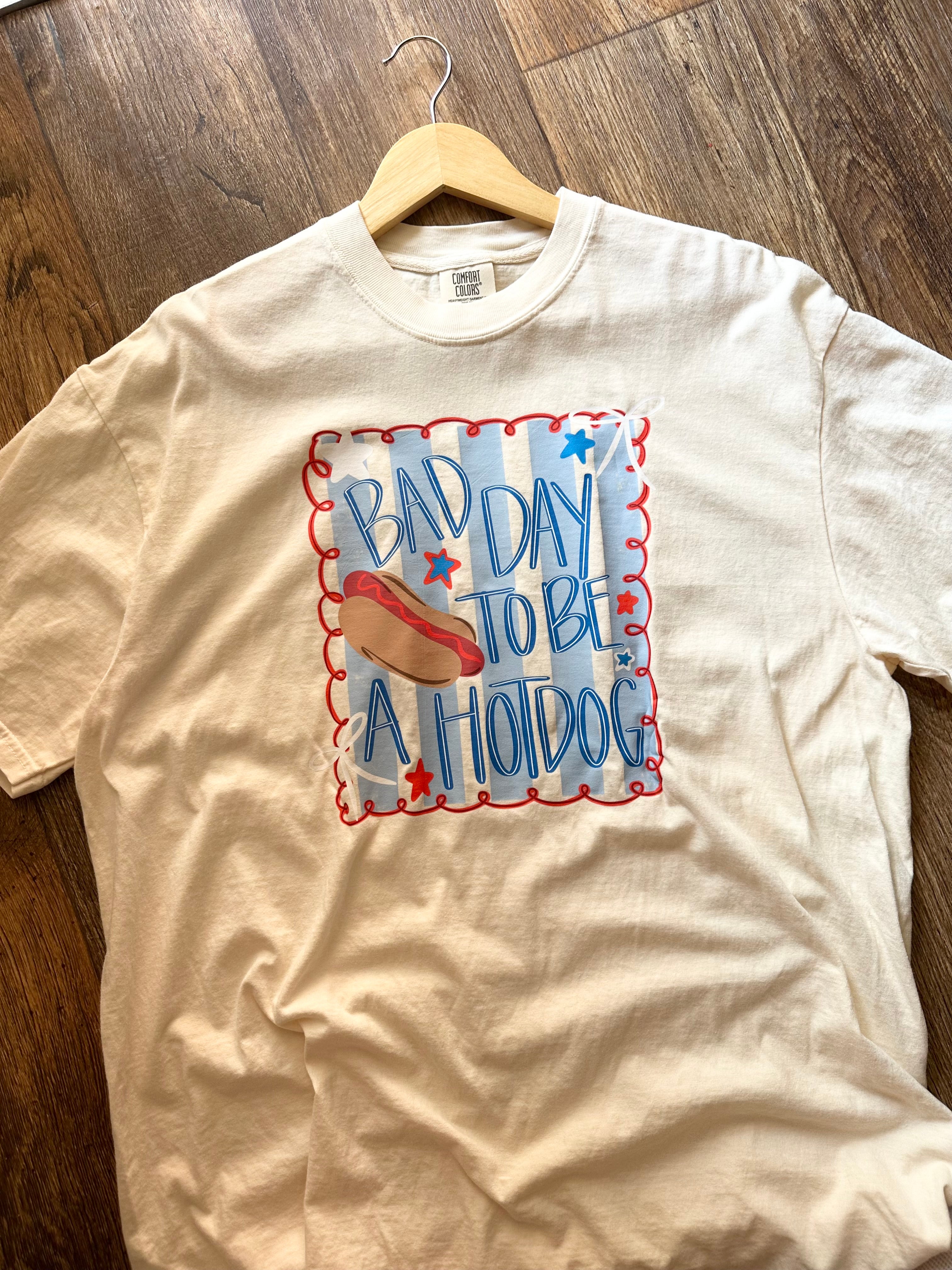 Hotdog Tee